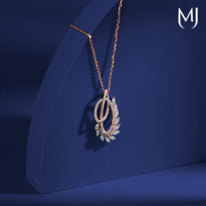 Light weight light weight real diamond pendant