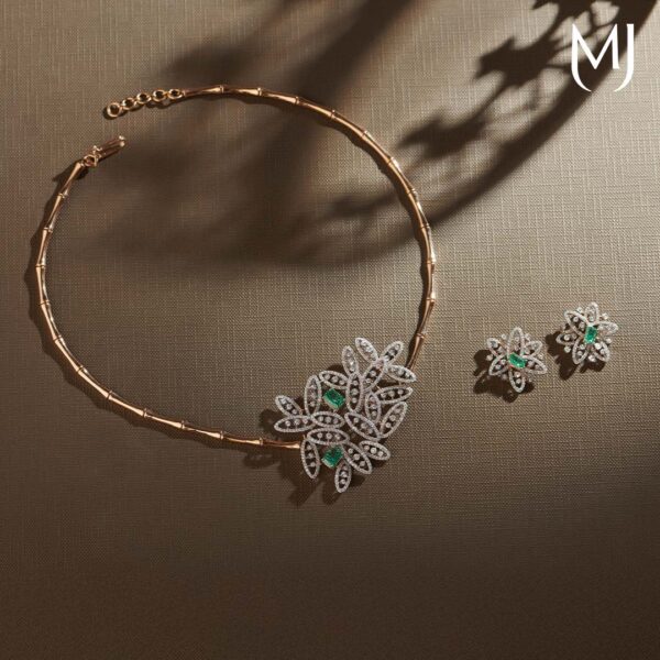 Diamond necklace set