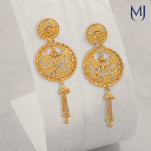 Light weight gold earrings