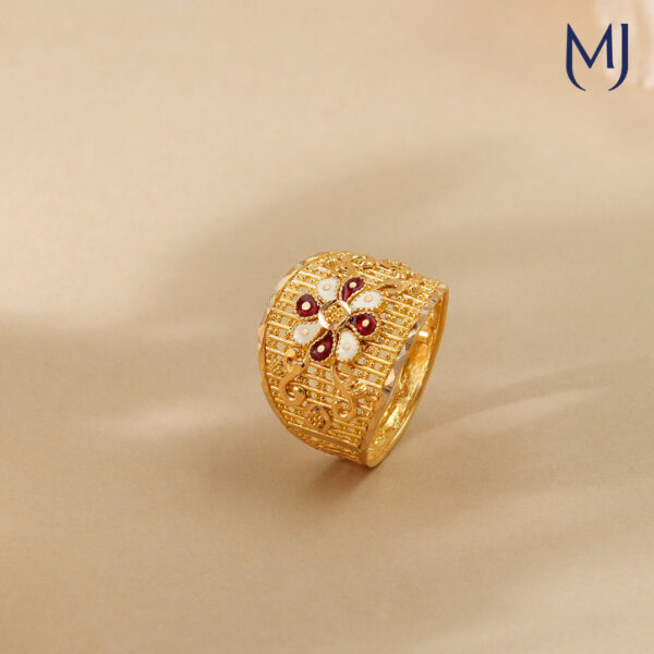 Light weight gold ring