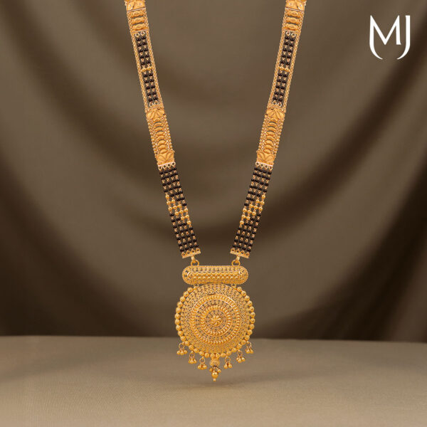 Gold mangalsutra