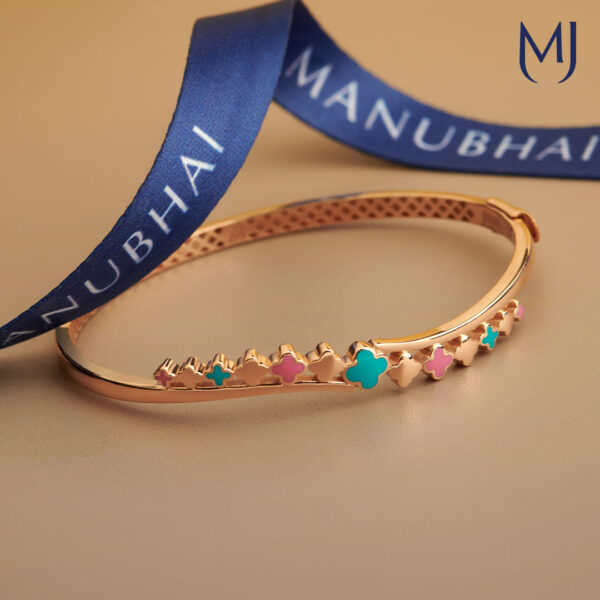 Light weight gold bracelet
