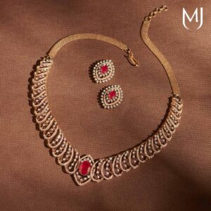 Diamond necklace set