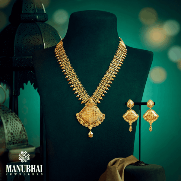 Ancient Designer Gold Necklace Set