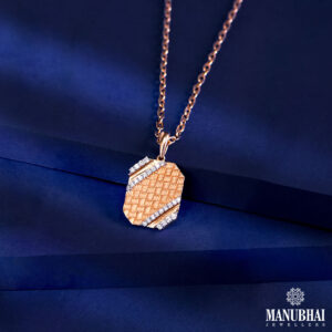 Light weight light weight real diamond pendant