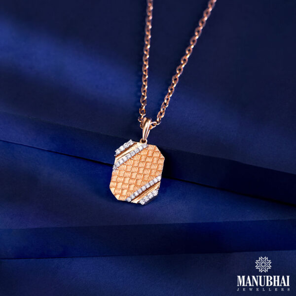 Light weight light weight real diamond pendant