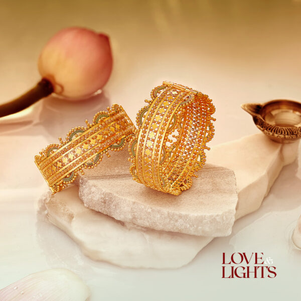 traditional Gold bangle