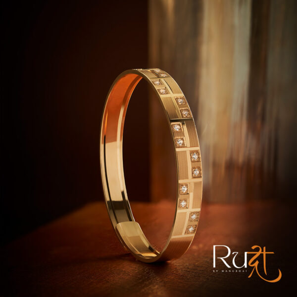 Gold punjabi kada