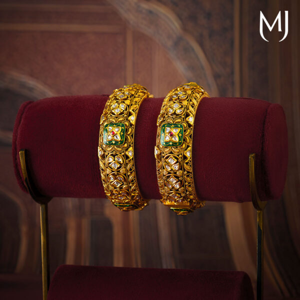 22 kt varnika heritage bangles