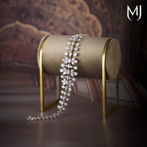 18 kt diamond bracelet