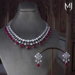 18 kt vervida diamond necklace set
