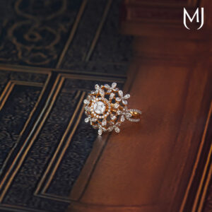 18 kt tarisha diamond ring