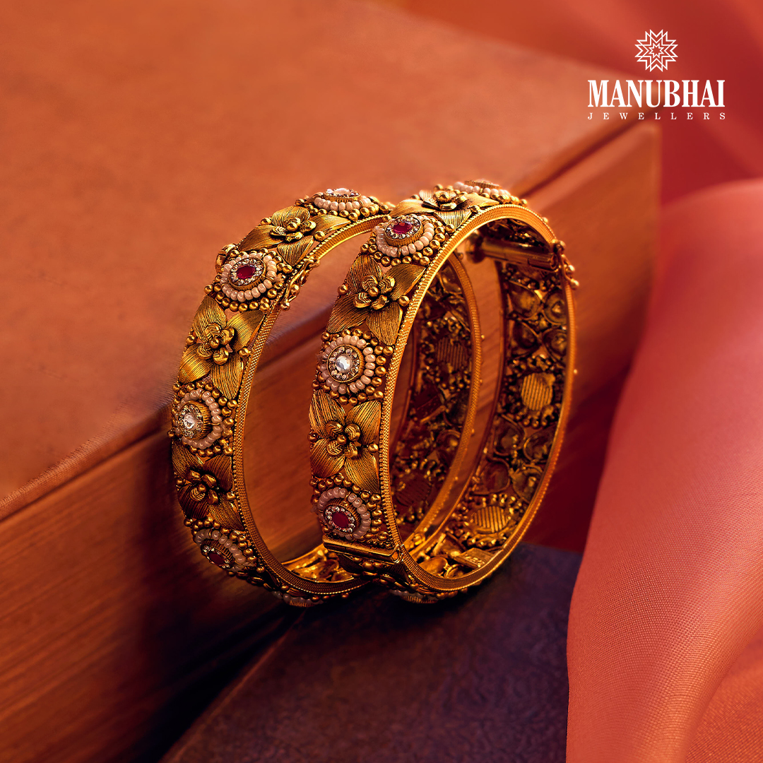 Manubhai jewellers | navratri delights: a special jewellery collection for festive glamour
