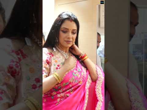 Manubhai jewellers | scintillating rupali ganguly inaugurates manubhai jewellers’ – thane store