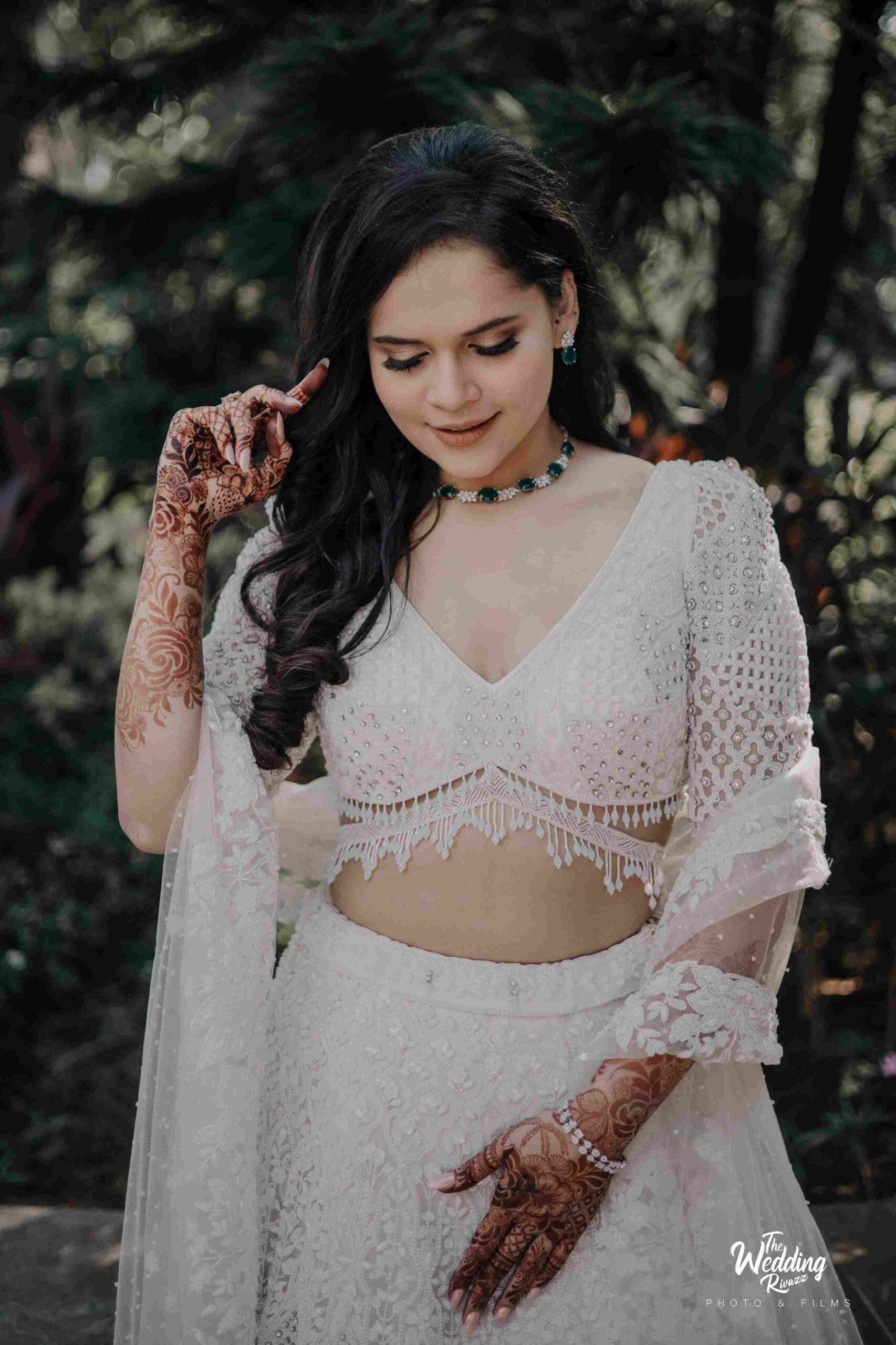 Manubhai jewellers | palak khamavat, viraj ghelani’s fiance shines bright in our diamonds for their engagement