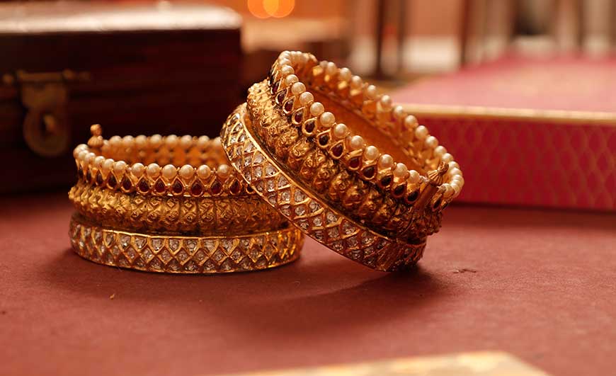 Manubhai jewellers | bombay bride