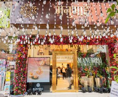 Manubhai jewellers | our promise: craftsmanship and legacy