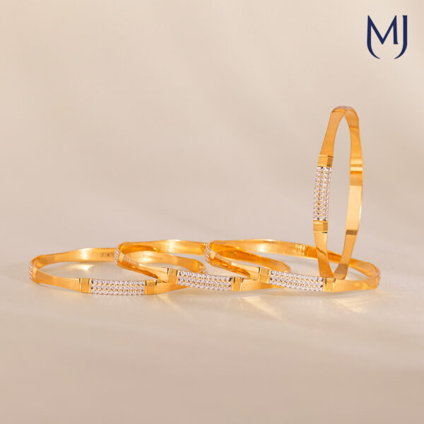 Gold machine bangle