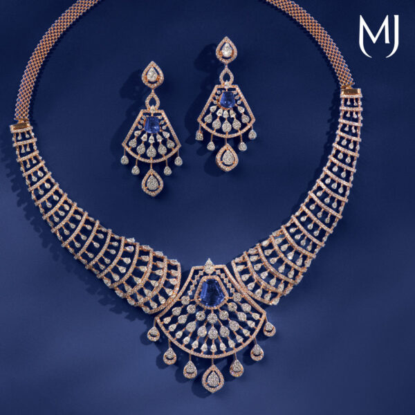 Diamond necklace set