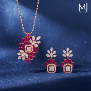 Real diamond pendant set