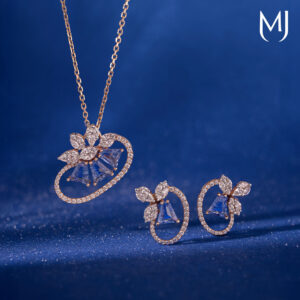 Real diamond pendant set