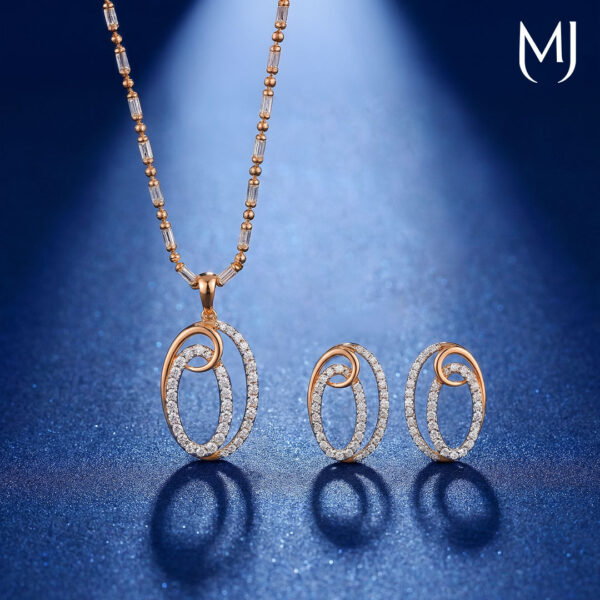 Real diamond pendant set