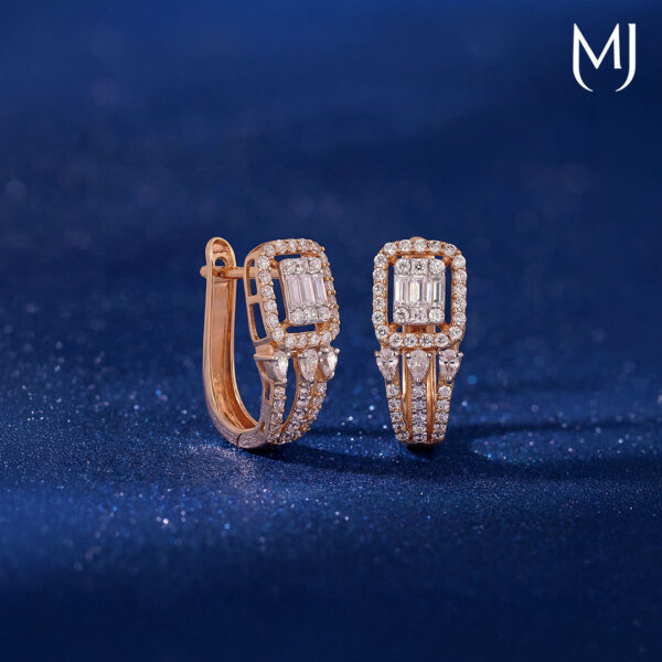 Light weight gold earrings