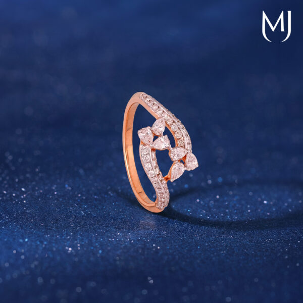 Light weight real diamond ring