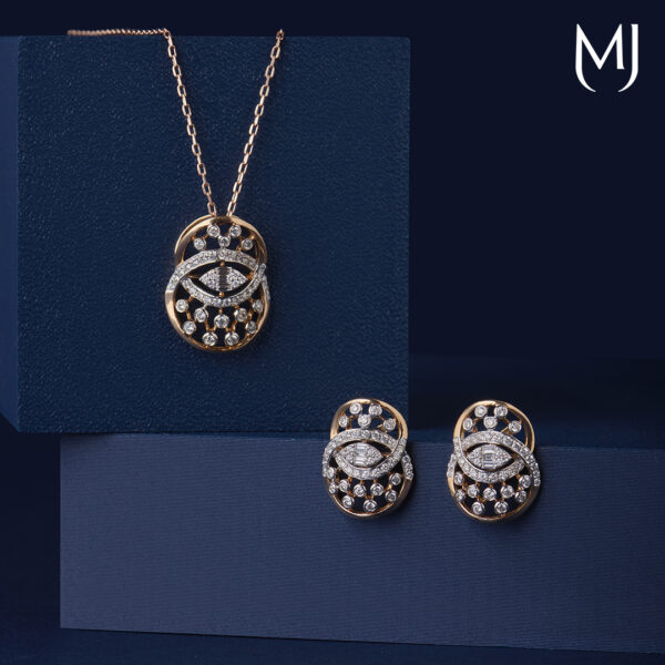 Real diamond pendant set