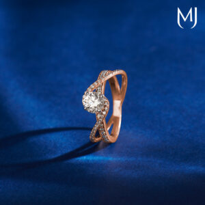 Solitaire ring