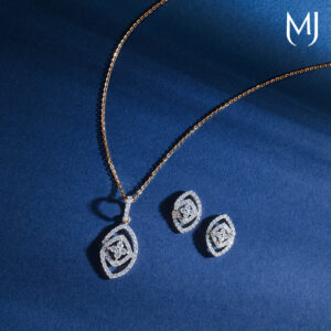 Real diamond pendant set