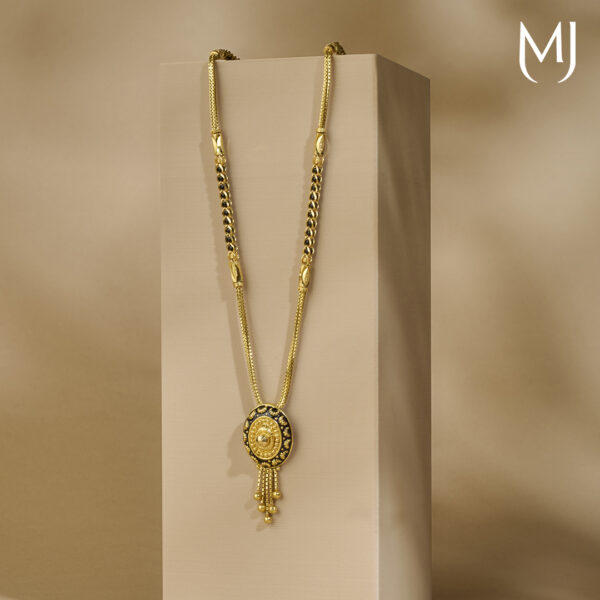 Gold mangalsutra