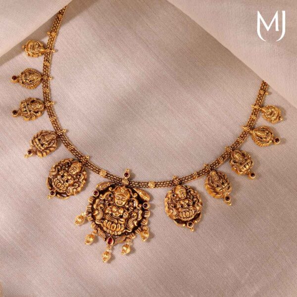 Antique necklace set