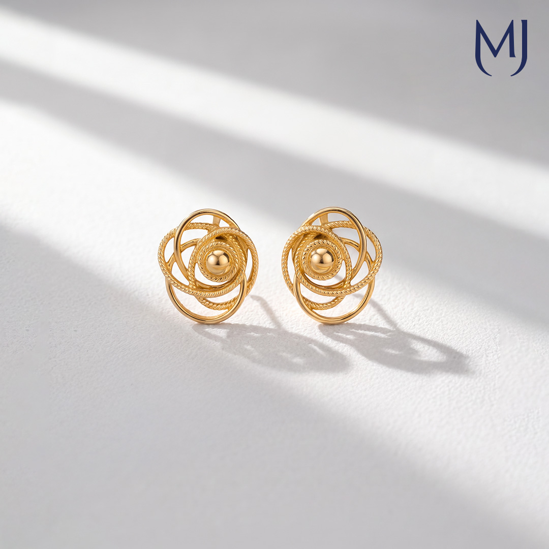 Light weight gold earrings