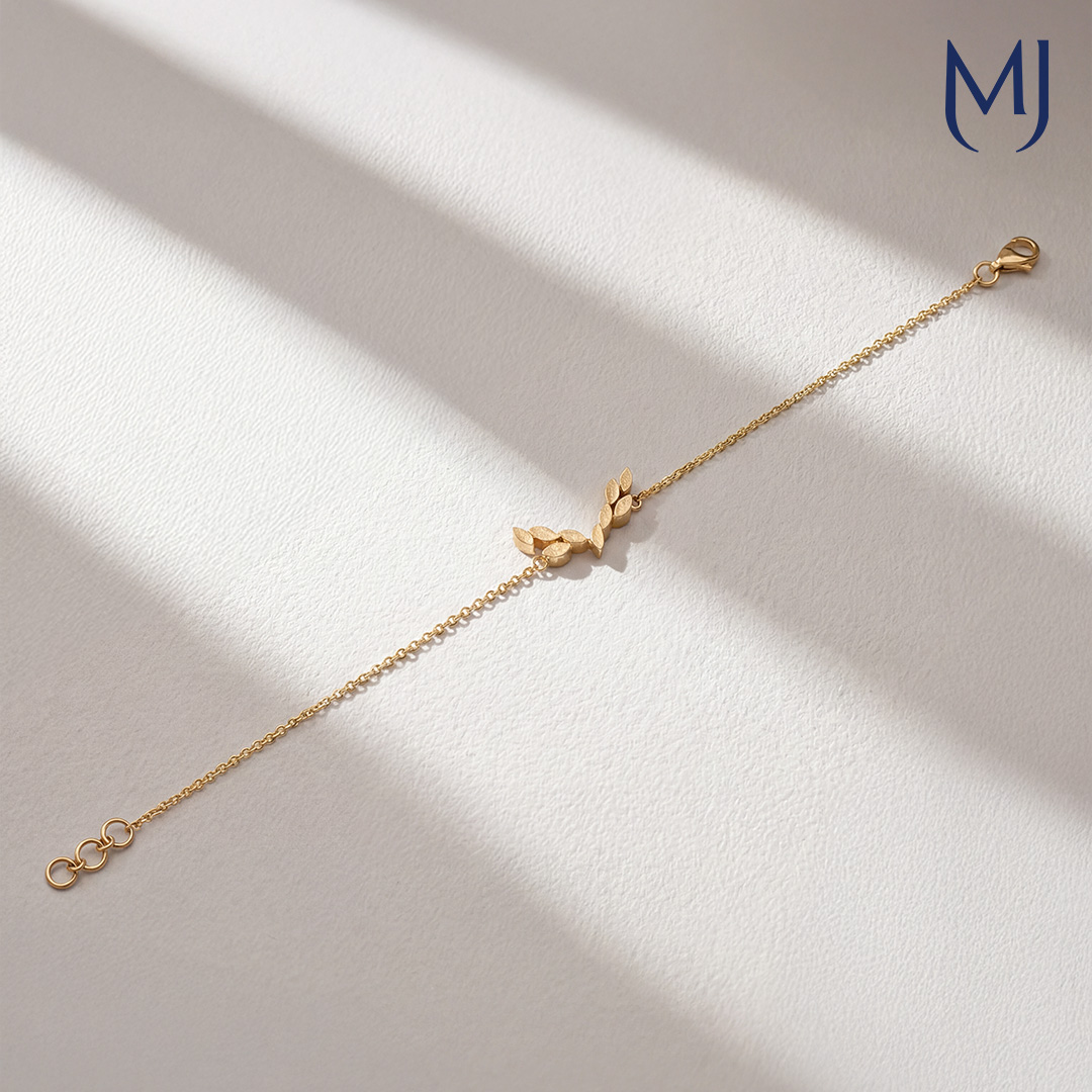 Light weight gold bracelet