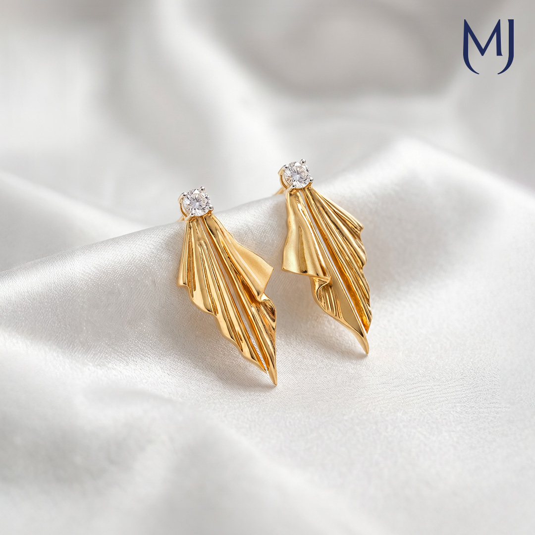 Light weight gold earrings