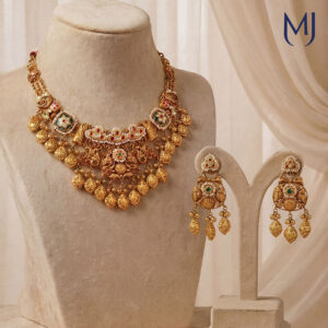 Antique Necklace Set