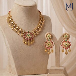 Antique Necklace Set