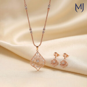 Gold Pendant Set