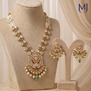 Antique Necklace Set