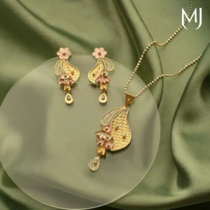 Gold Pendant Set