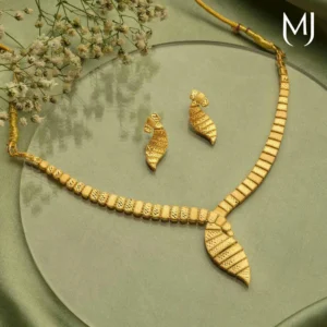 Gold Necklace Set